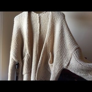Oversized Loose-Fit Chunky Sweater Fit Up to Sz M